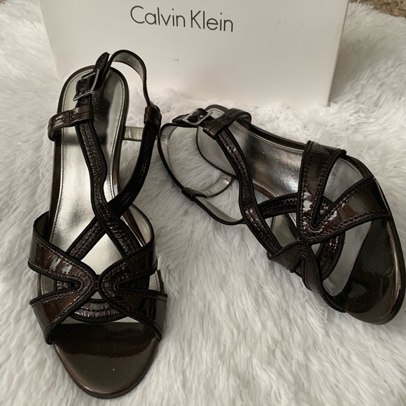 Calvin Klein Size 9 Wedge Sandals - Picture 2 of 5